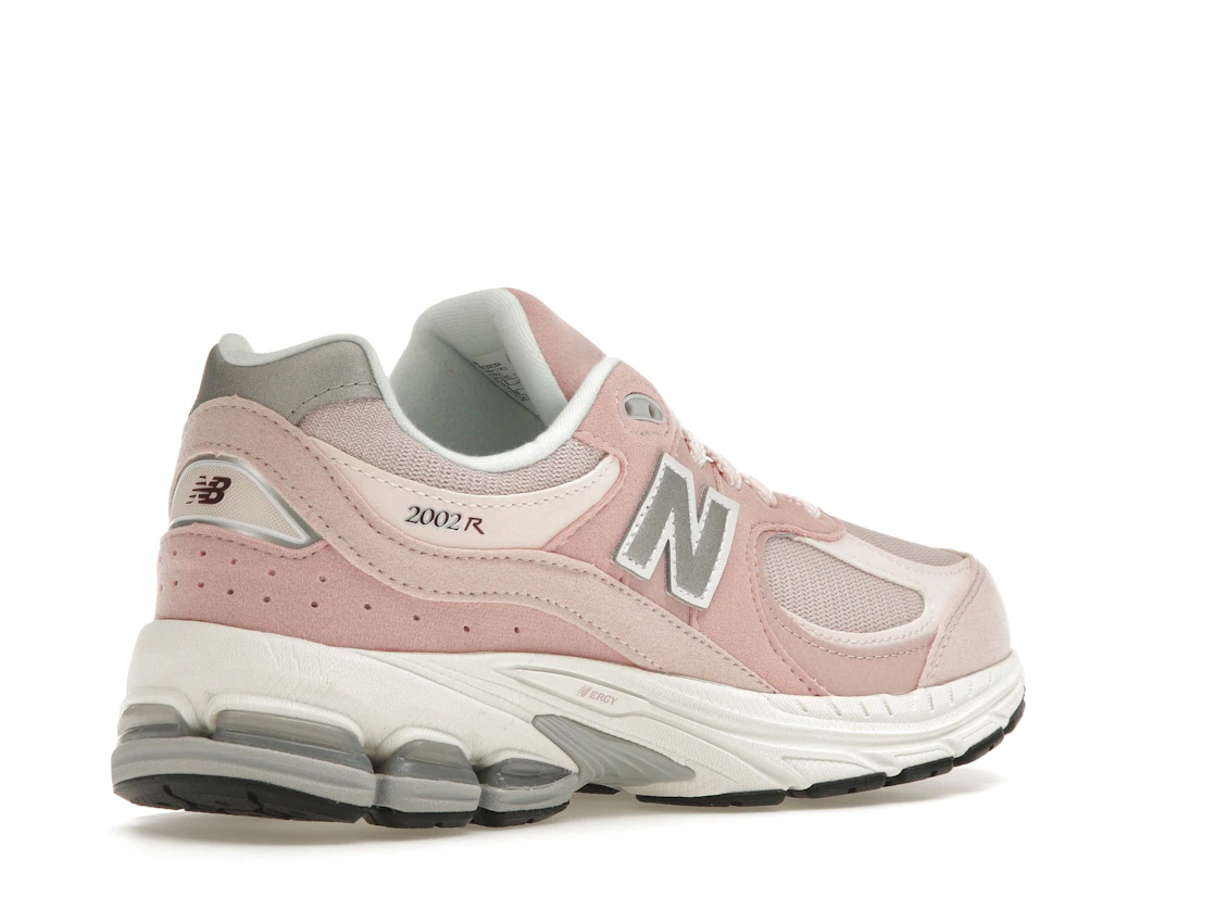 Vue 33 de New Balance 2002R Pink Sand (GS)