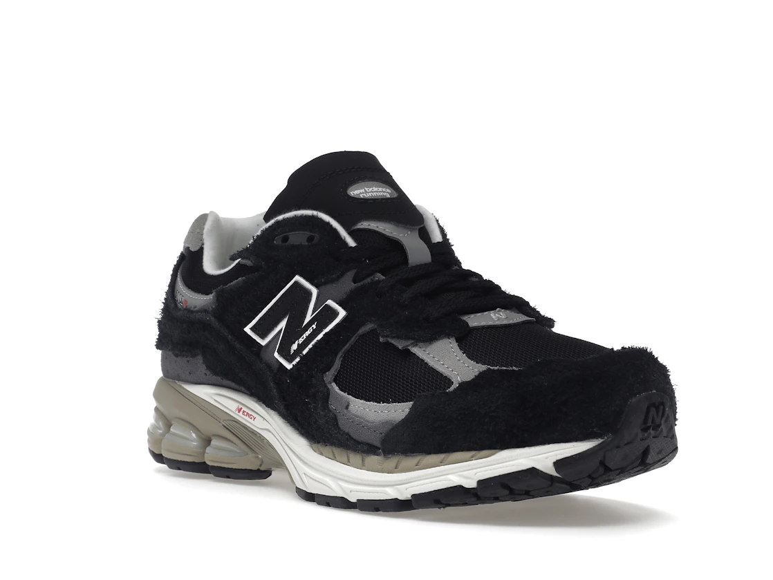 Vue 6 de New Balance 2002R Protection Pack Black Grey