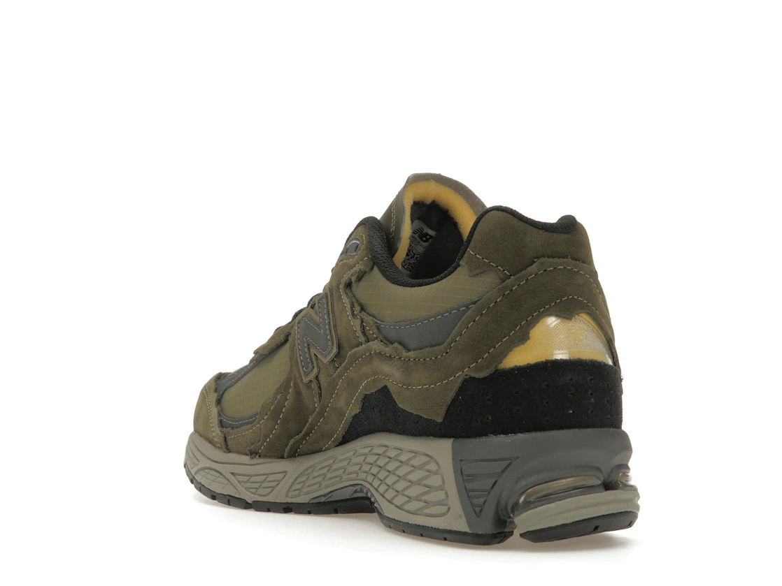Vue 25 de New Balance 2002R Protection Pack Dark Moss