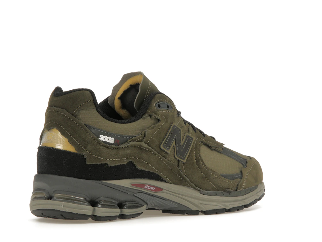 Vue 33 de New Balance 2002R Protection Pack Dark Moss