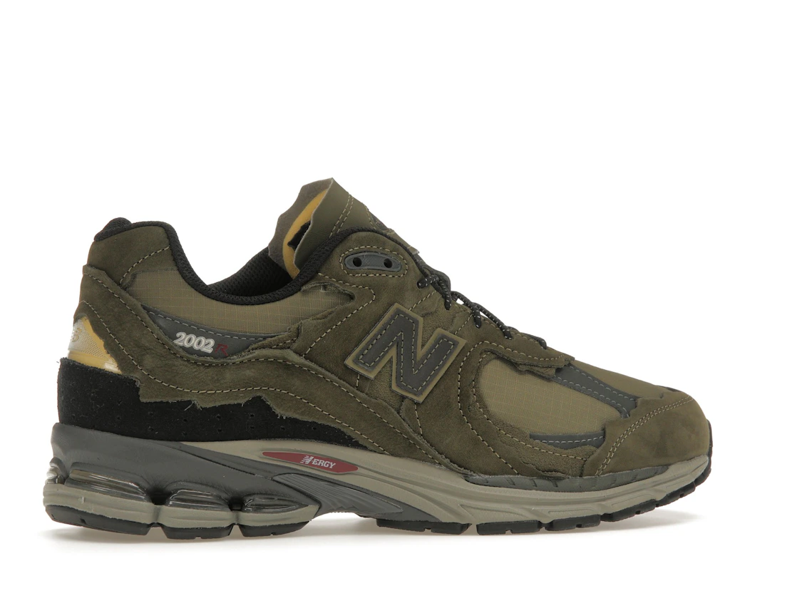 Vue 35 de New Balance 2002R Protection Pack Dark Moss