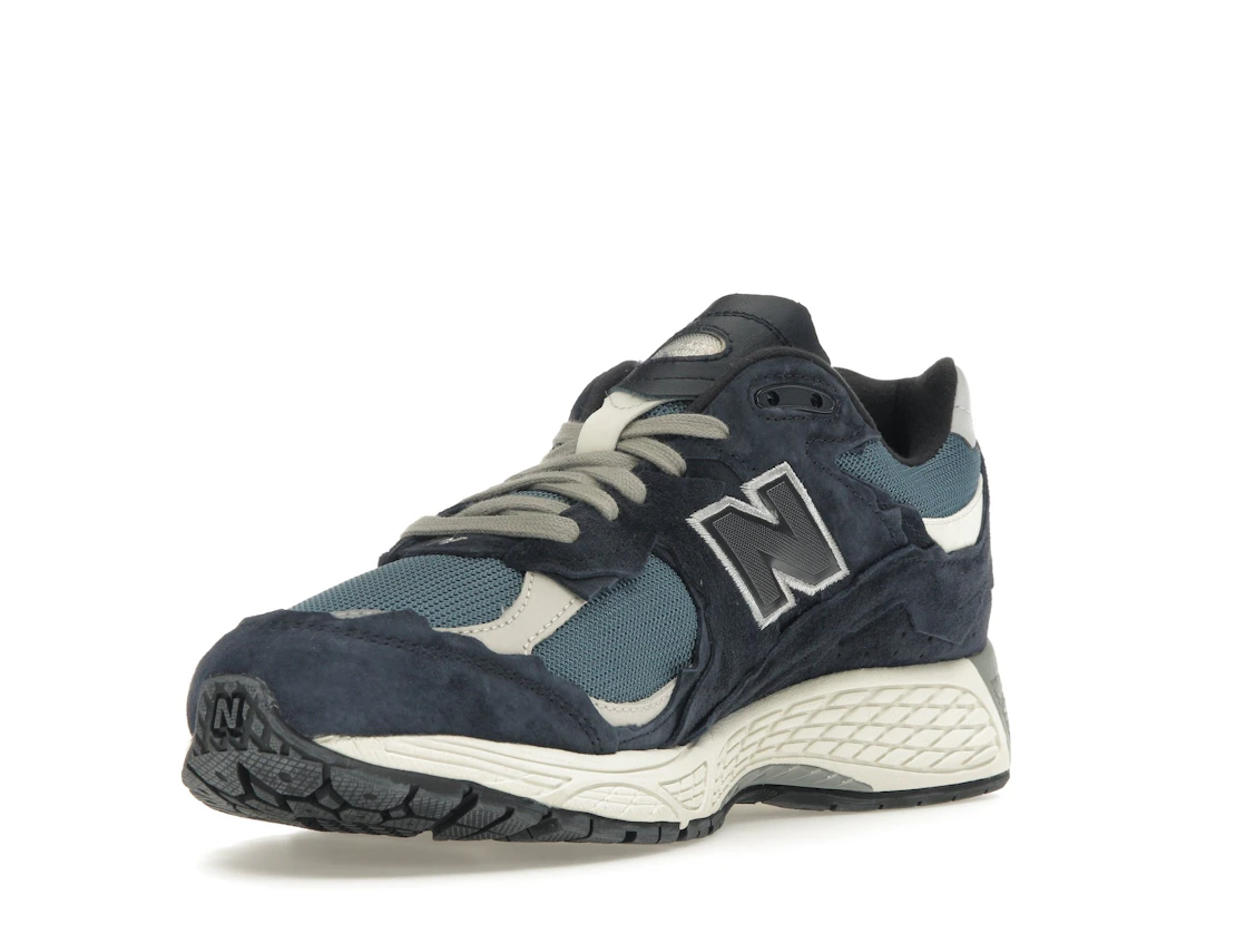 Vue 14 de New Balance 2002R Protection Pack Dark Navy