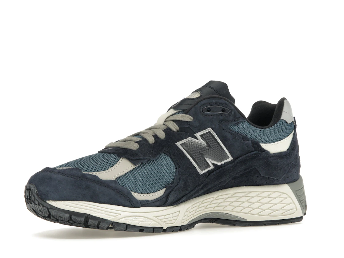 Vue 16 de New Balance 2002R Protection Pack Dark Navy