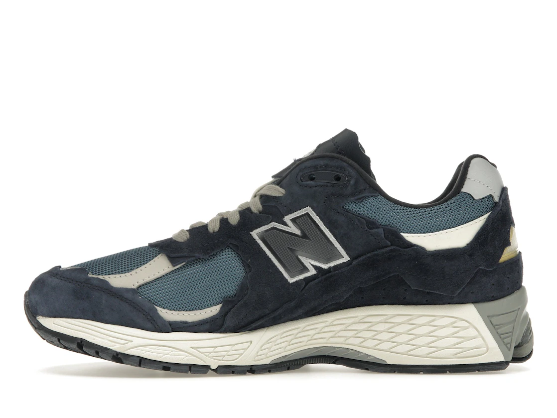 Vue 19 de New Balance 2002R Protection Pack Dark Navy