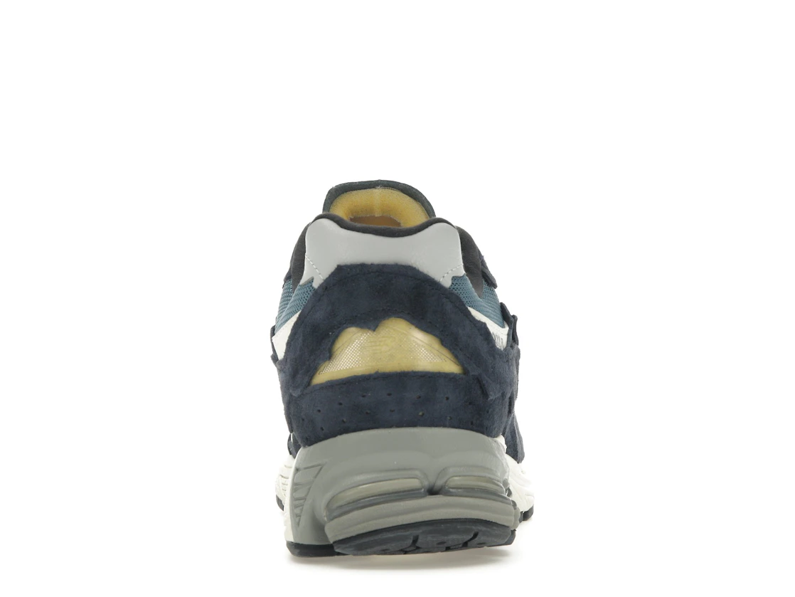 Vue 28 de New Balance 2002R Protection Pack Dark Navy