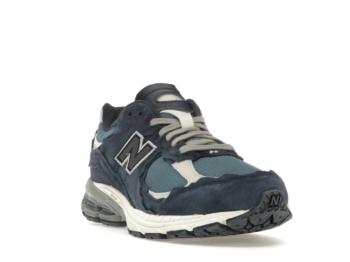 Vue 7 de New Balance 2002R Protection Pack Dark Navy