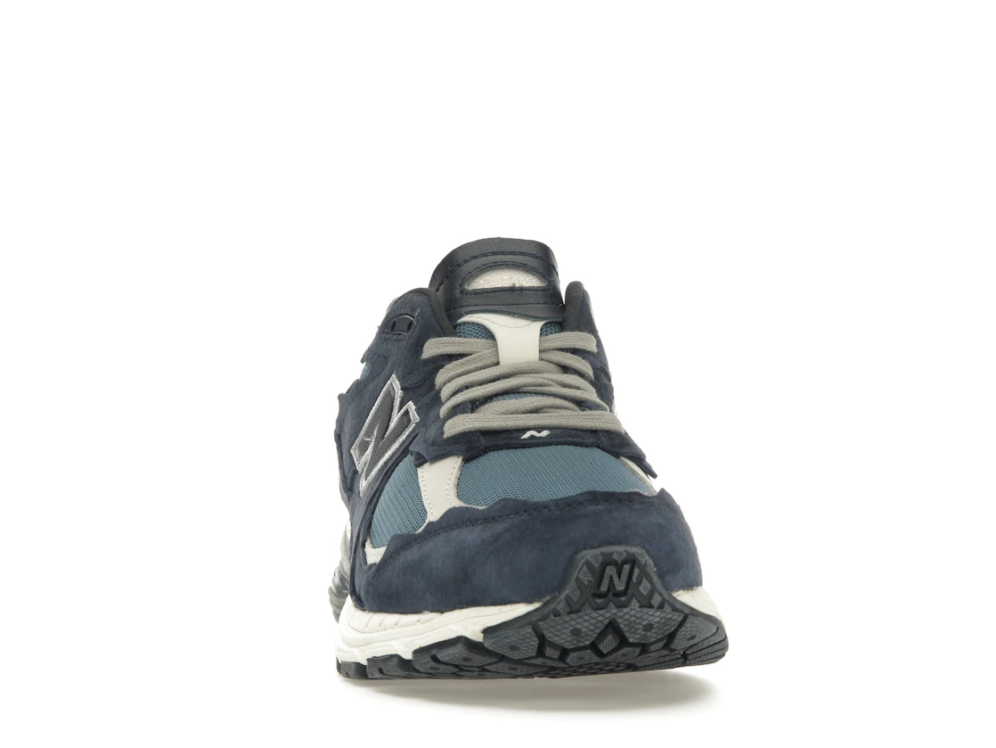 Vue 9 de New Balance 2002R Protection Pack Dark Navy