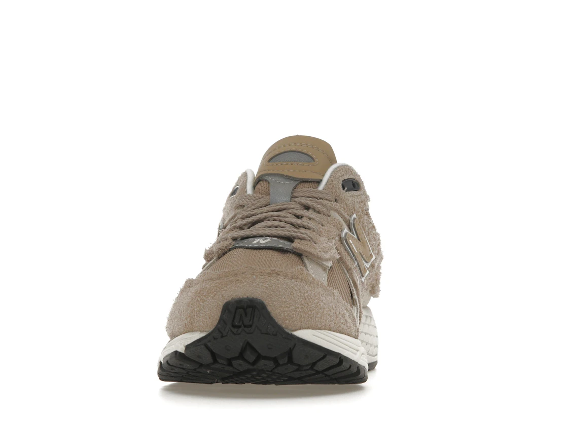 Vue 11 de New Balance 2002R Protection Pack Driftwood