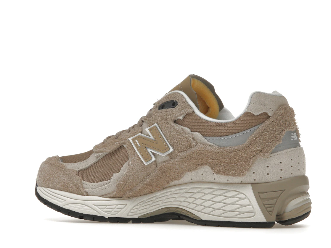 Vue 22 de New Balance 2002R Protection Pack Driftwood
