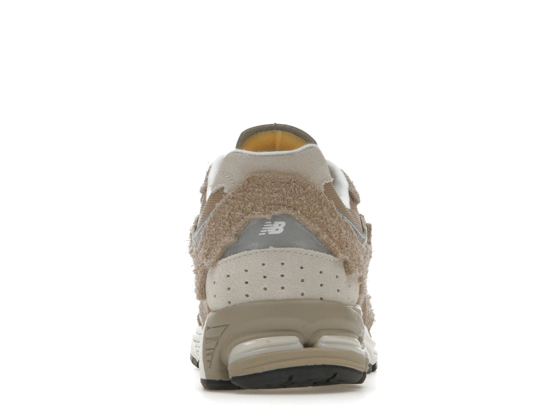 Vue 28 de New Balance 2002R Protection Pack Driftwood