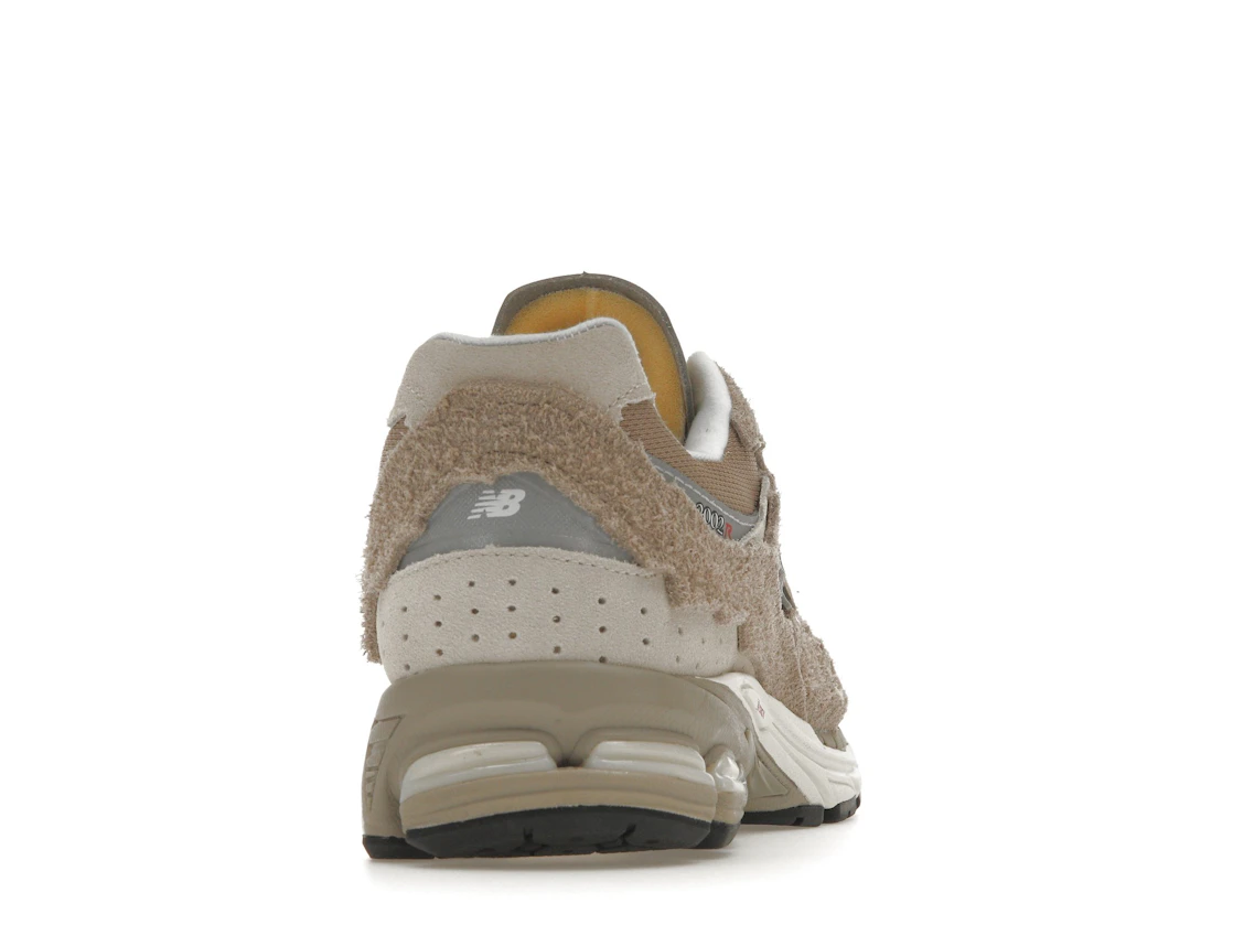 Vue 29 de New Balance 2002R Protection Pack Driftwood