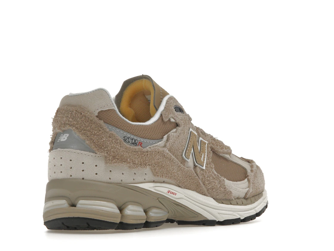 Vue 32 de New Balance 2002R Protection Pack Driftwood