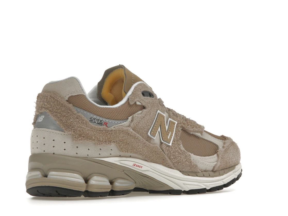 Vue 33 de New Balance 2002R Protection Pack Driftwood