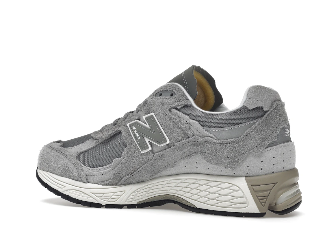 Vue 22 de New Balance 2002R Protection Pack Grey