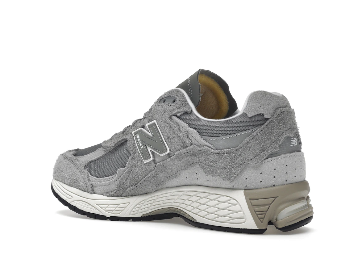 Vue 23 de New Balance 2002R Protection Pack Grey