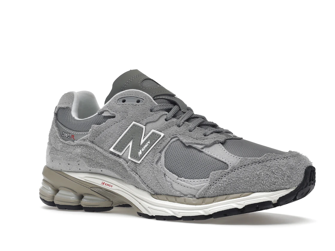 Vue 4 de New Balance 2002R Protection Pack Grey
