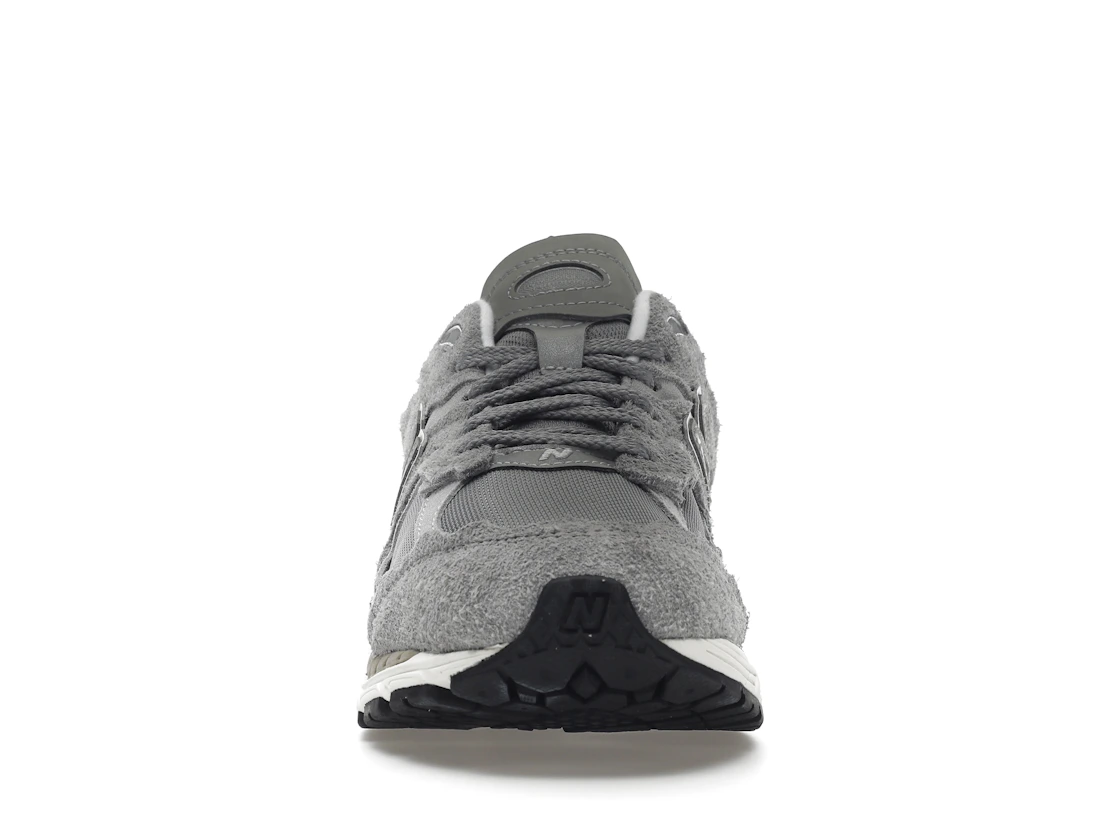 Vue 10 de New Balance 2002R Protection Pack Grey