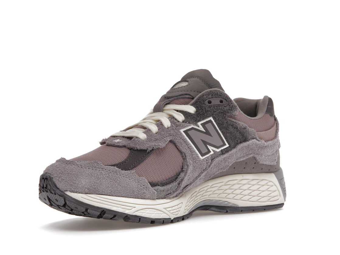 Vue 15 de New Balance 2002R Protection Pack Lunar New Year Dusty Lilac