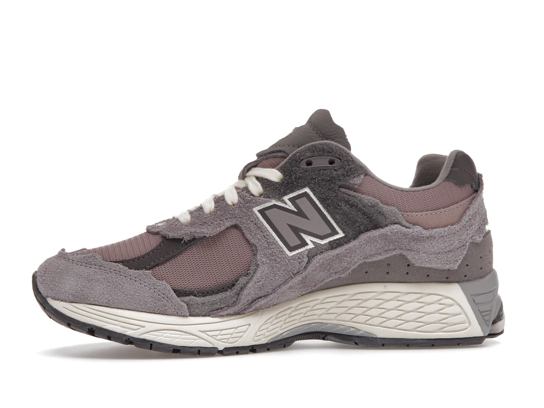 Vue 18 de New Balance 2002R Protection Pack Lunar New Year Dusty Lilac