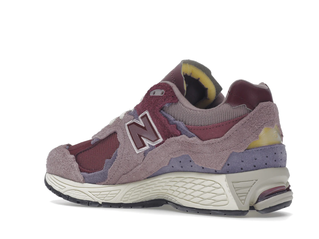 Vue 23 de New Balance 2002R Protection Pack Pink