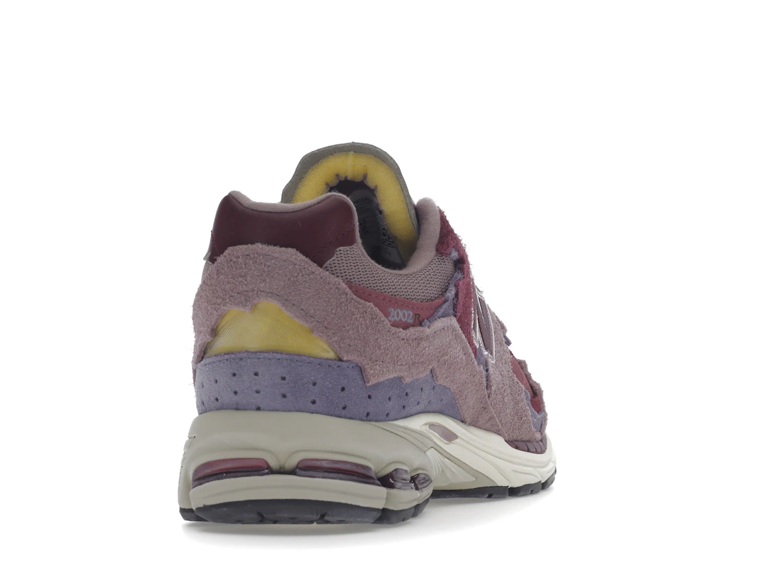 Vue 30 de New Balance 2002R Protection Pack Pink