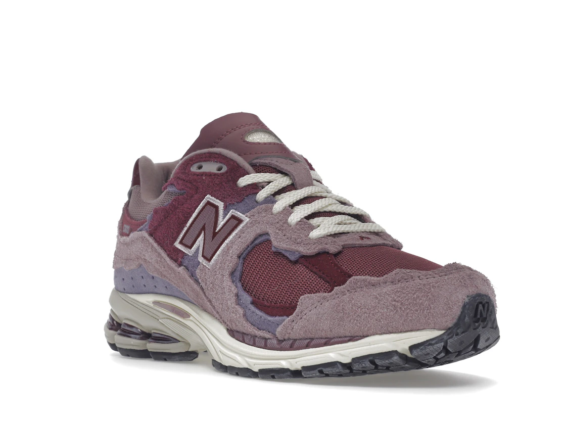 Vue 6 de New Balance 2002R Protection Pack Pink