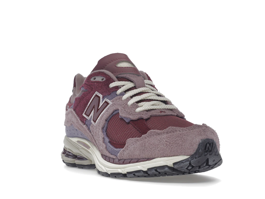 Vue 7 de New Balance 2002R Protection Pack Pink