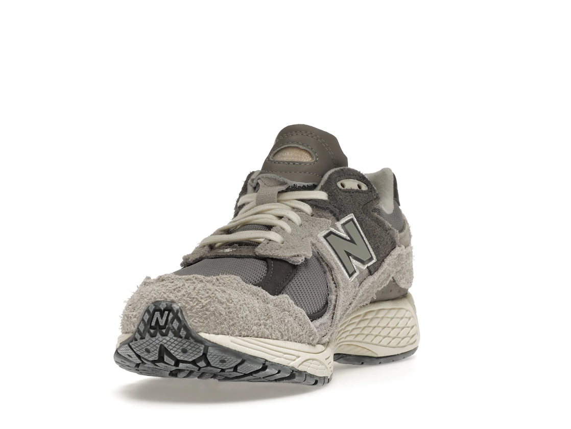 Vue 13 de New Balance 2002R Protection Pack Rain Cloud