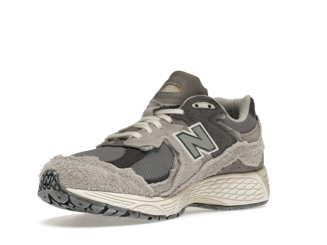 Vue 15 de New Balance 2002R Protection Pack Rain Cloud