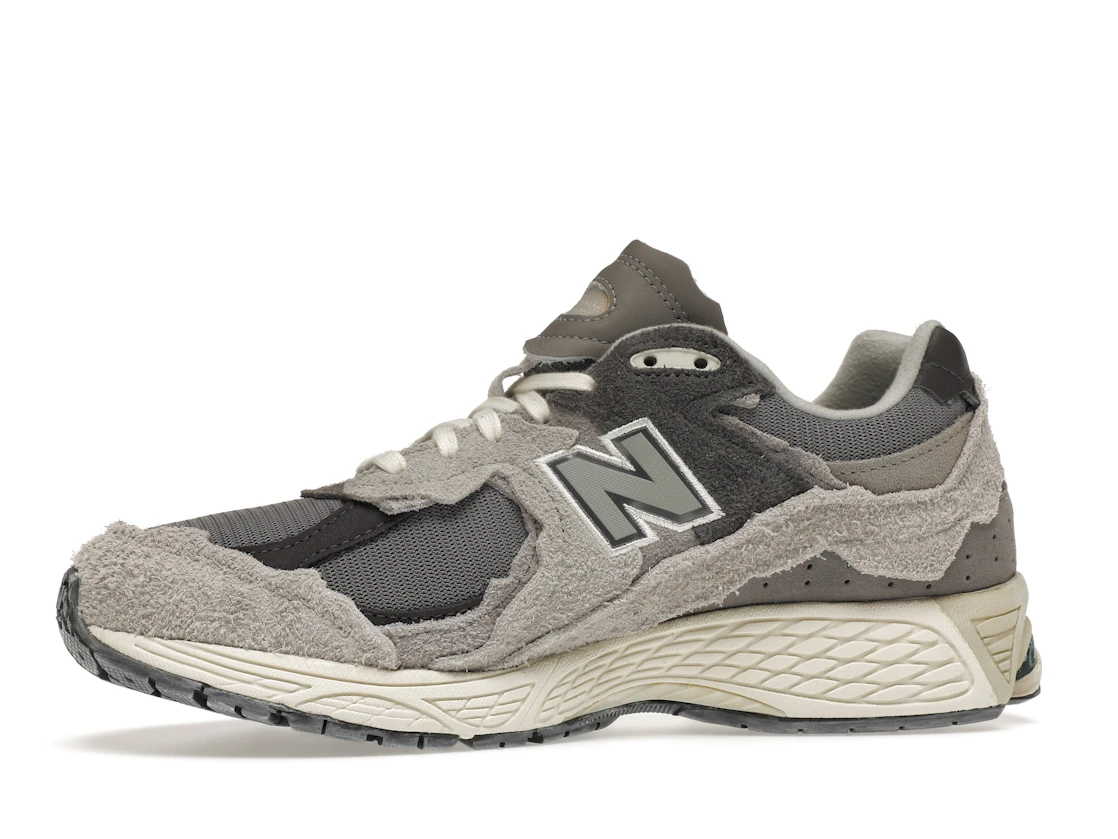 Vue 18 de New Balance 2002R Protection Pack Rain Cloud