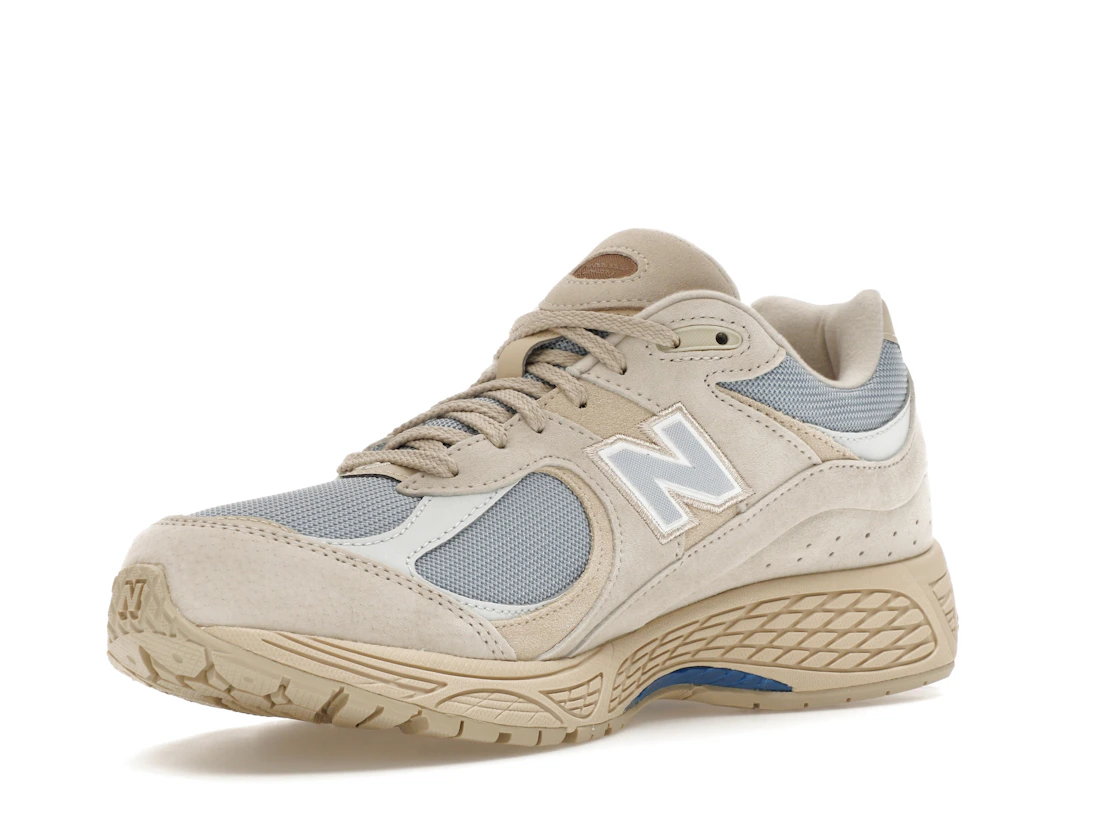 Vue 15 de New Balance 2002R Sandstone Light Arctic Grey