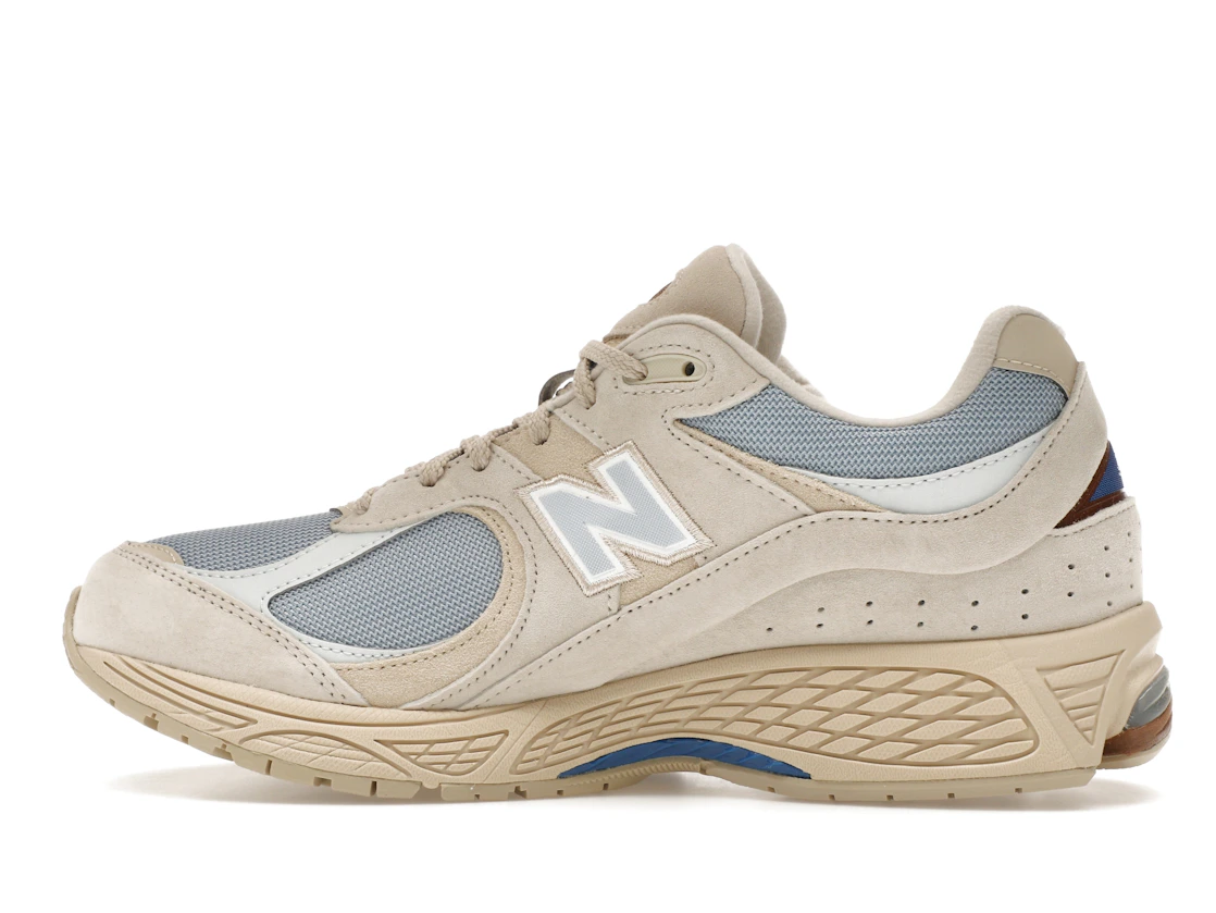 Vue 20 de New Balance 2002R Sandstone Light Arctic Grey