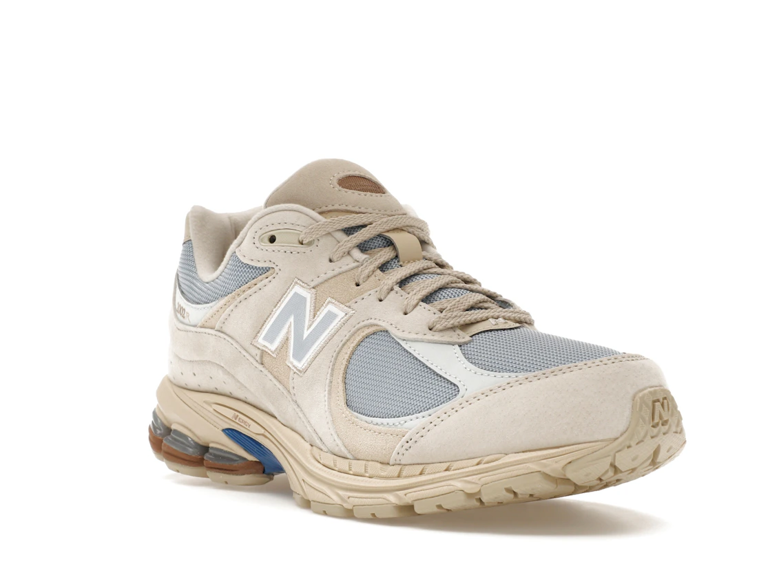 Vue 6 de New Balance 2002R Sandstone Light Arctic Grey