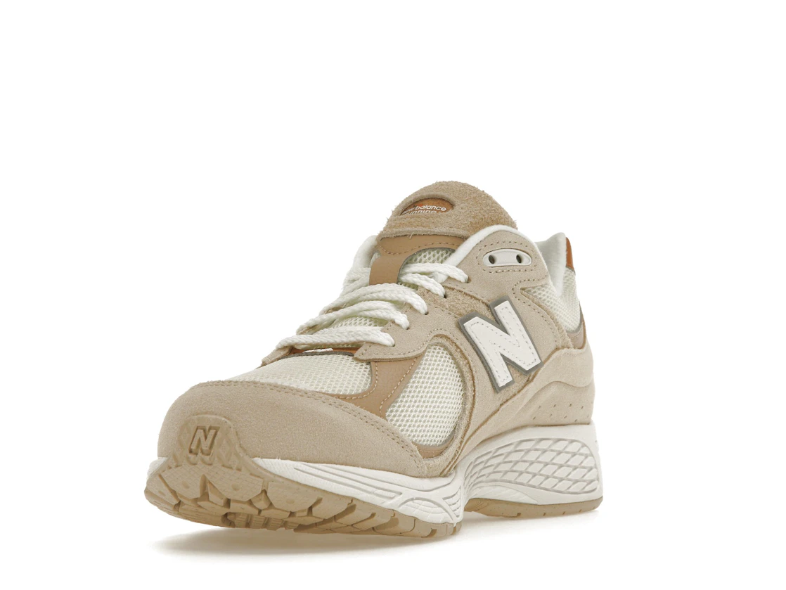 Vue 13 de New Balance 2002R Sandstone