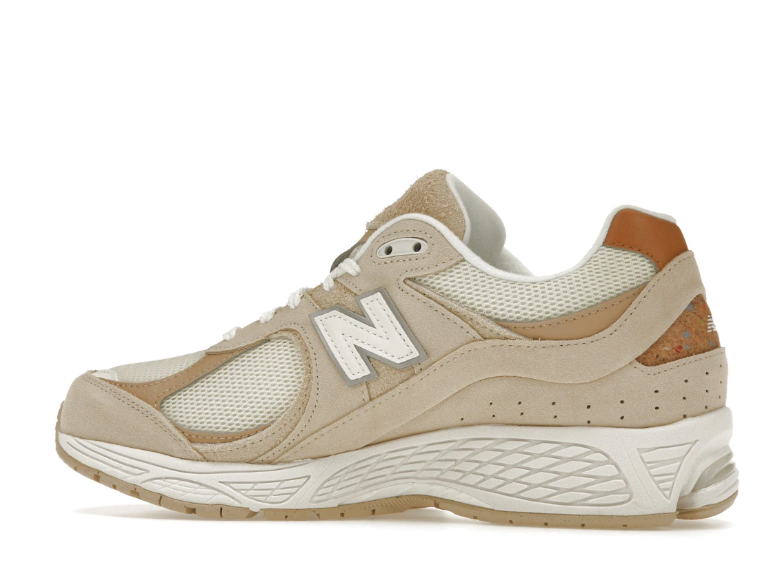 Vue 21 de New Balance 2002R Sandstone