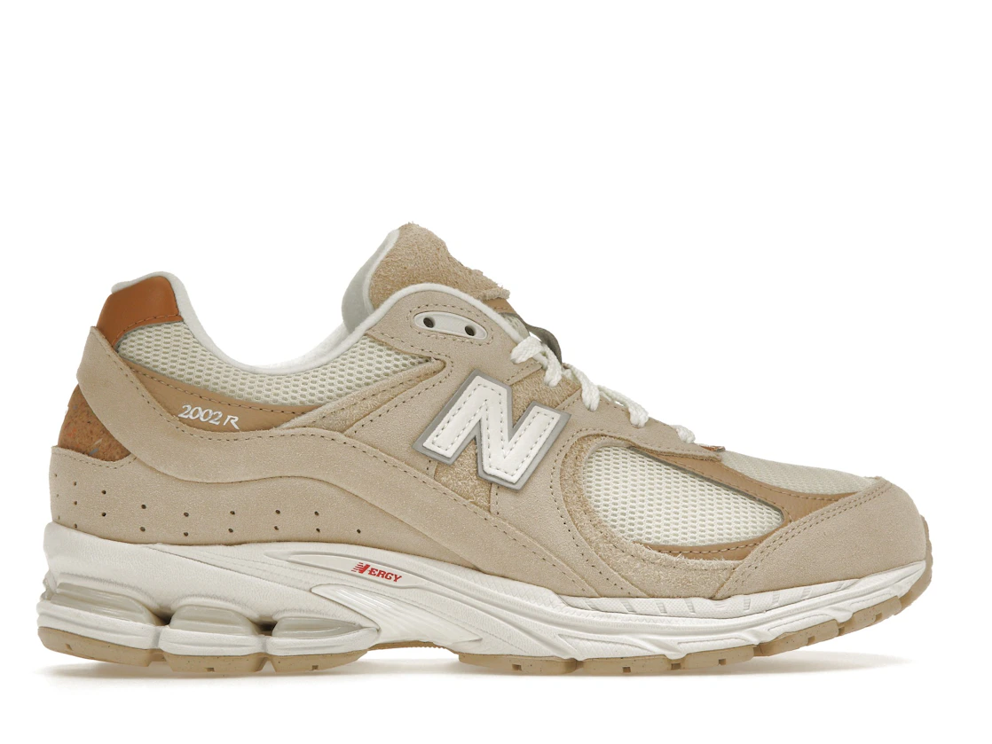 Vue 36 de New Balance 2002R Sandstone