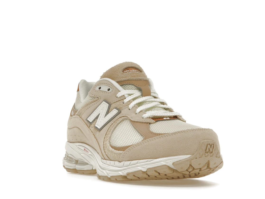 Vue 7 de New Balance 2002R Sandstone