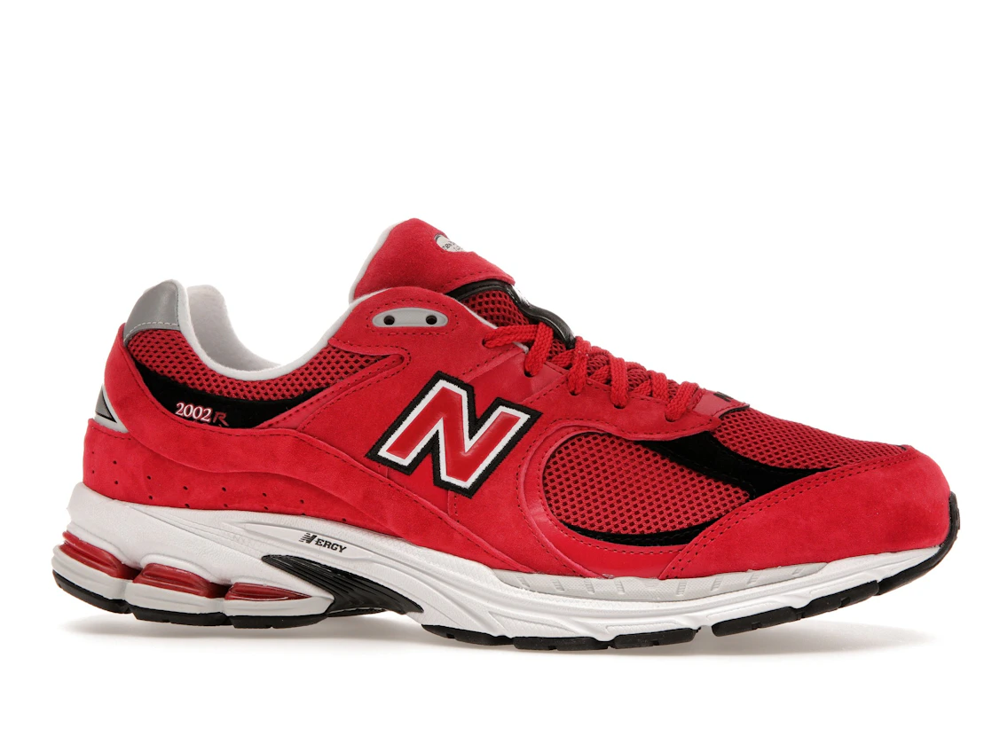 Vue 2 de New Balance 2002R Team Red