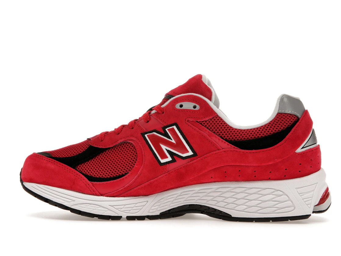 Vue 20 de New Balance 2002R Team Red