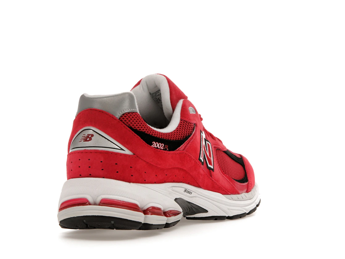Vue 31 de New Balance 2002R Team Red