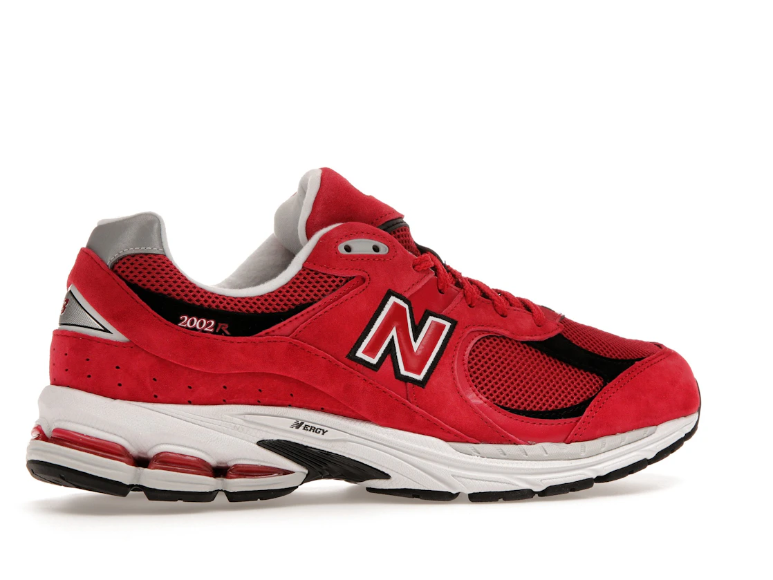 Vue 35 de New Balance 2002R Team Red