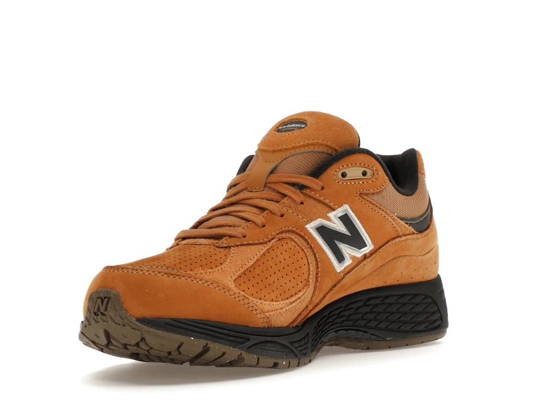 Vue 14 de New Balance 2002R Tobacco