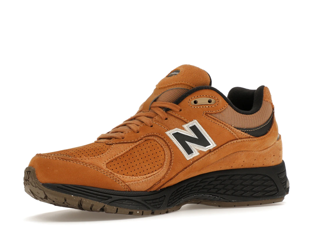 Vue 16 de New Balance 2002R Tobacco