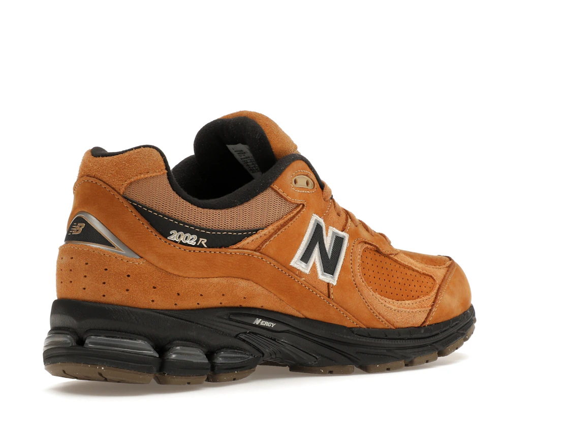 Vue 33 de New Balance 2002R Tobacco