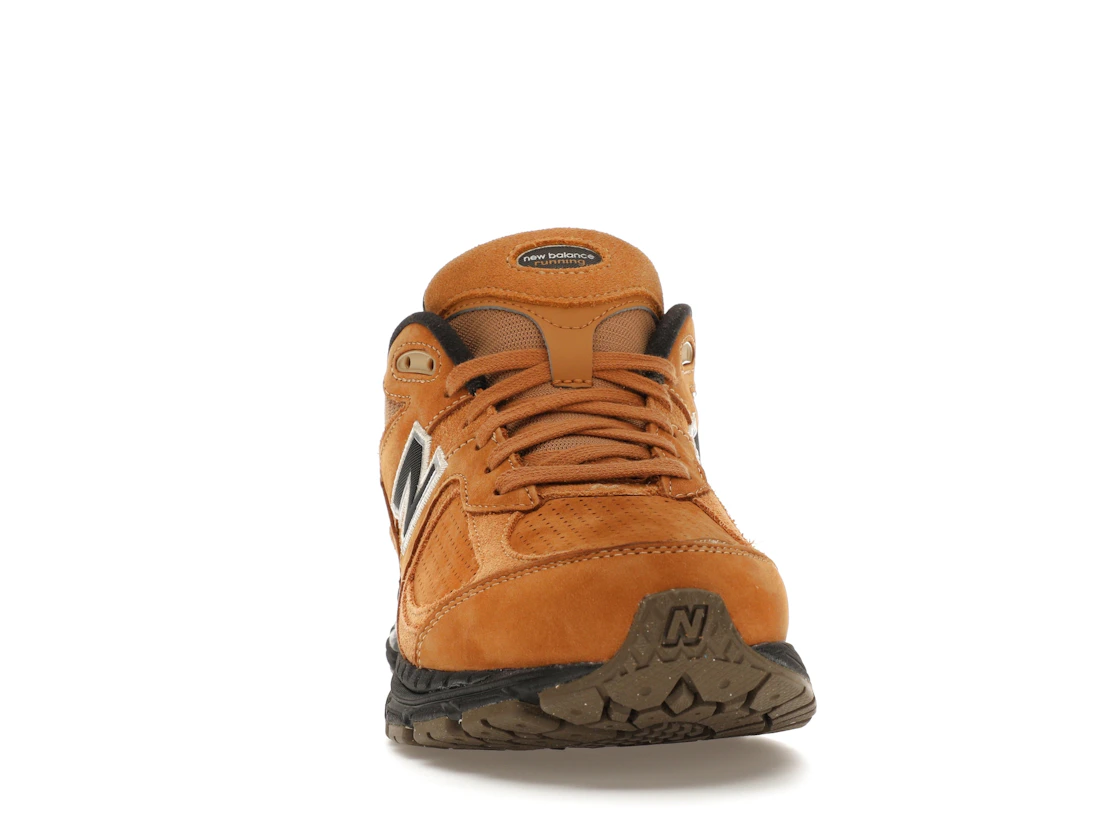 Vue 9 de New Balance 2002R Tobacco