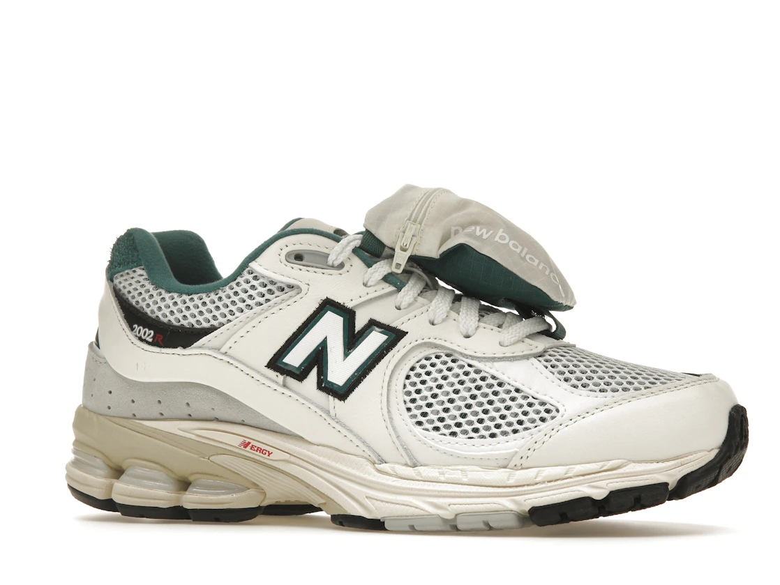 Vue 3 de New Balance 2002R Vintage Teal Pouch