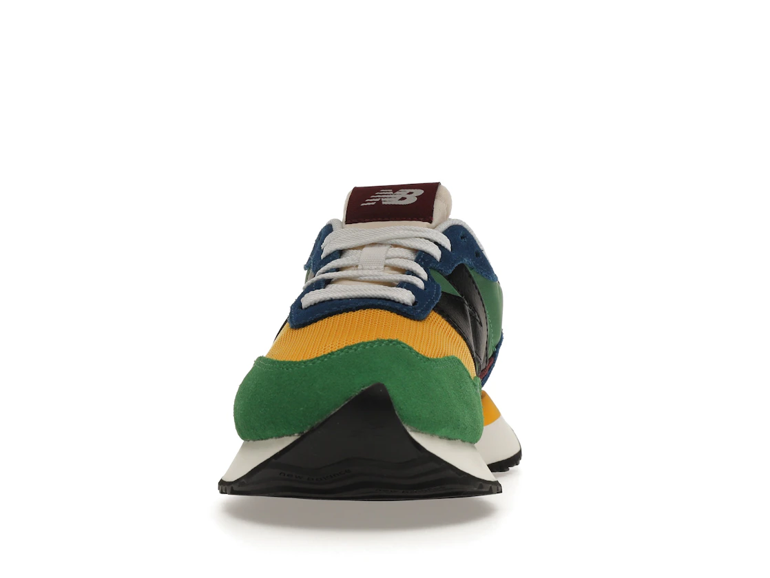 Vue 11 de New Balance 237 Green