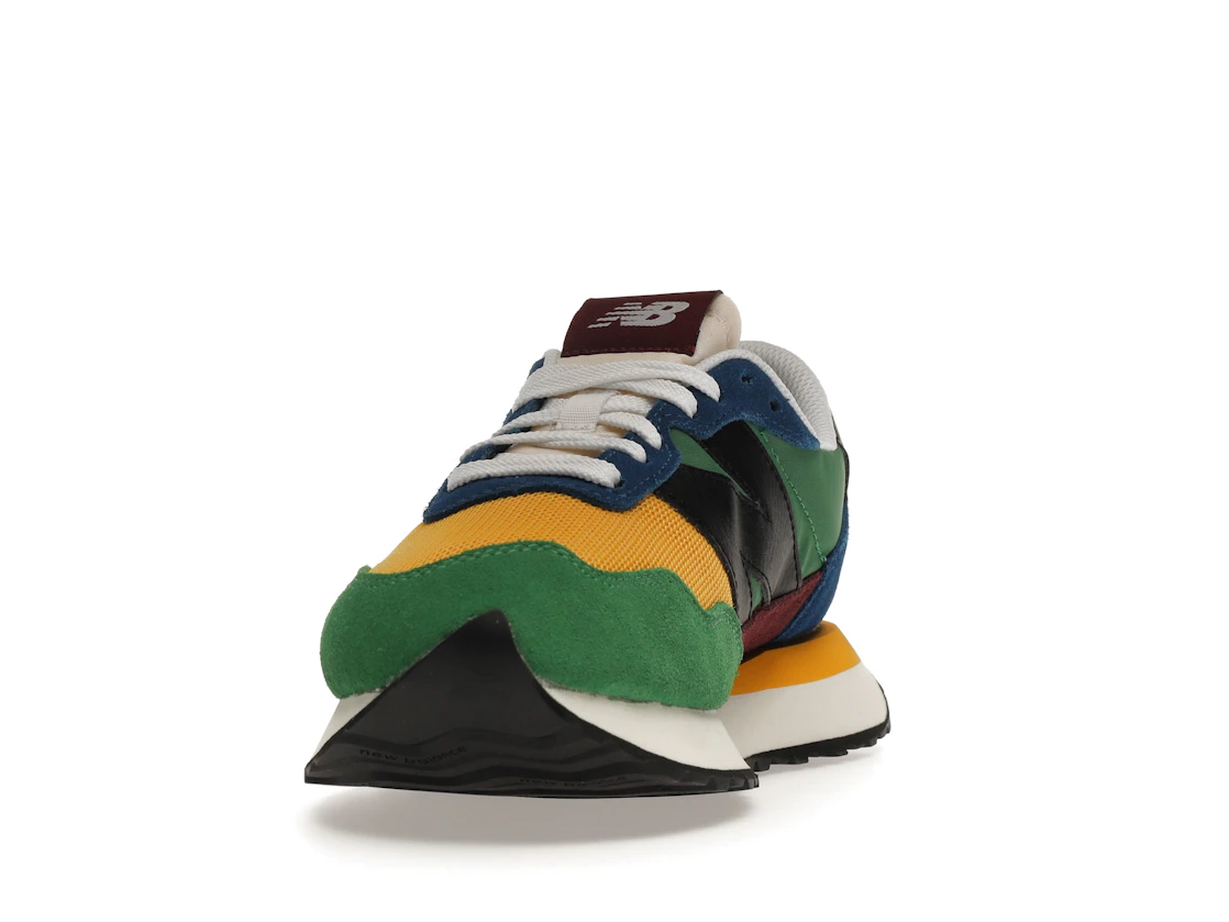 Vue 12 de New Balance 237 Green