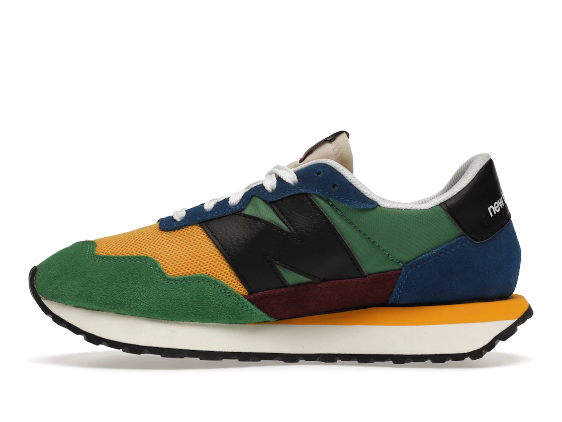 Vue 19 de New Balance 237 Green
