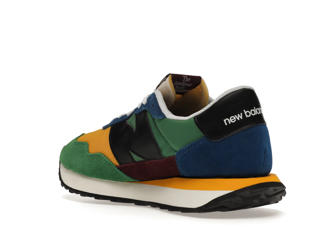Vue 24 de New Balance 237 Green